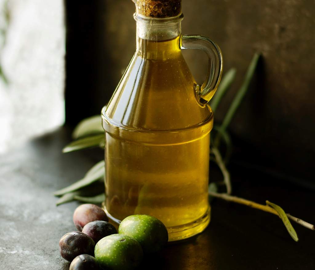 ¿Para qué sirve tomar aceite de oliva con limón?