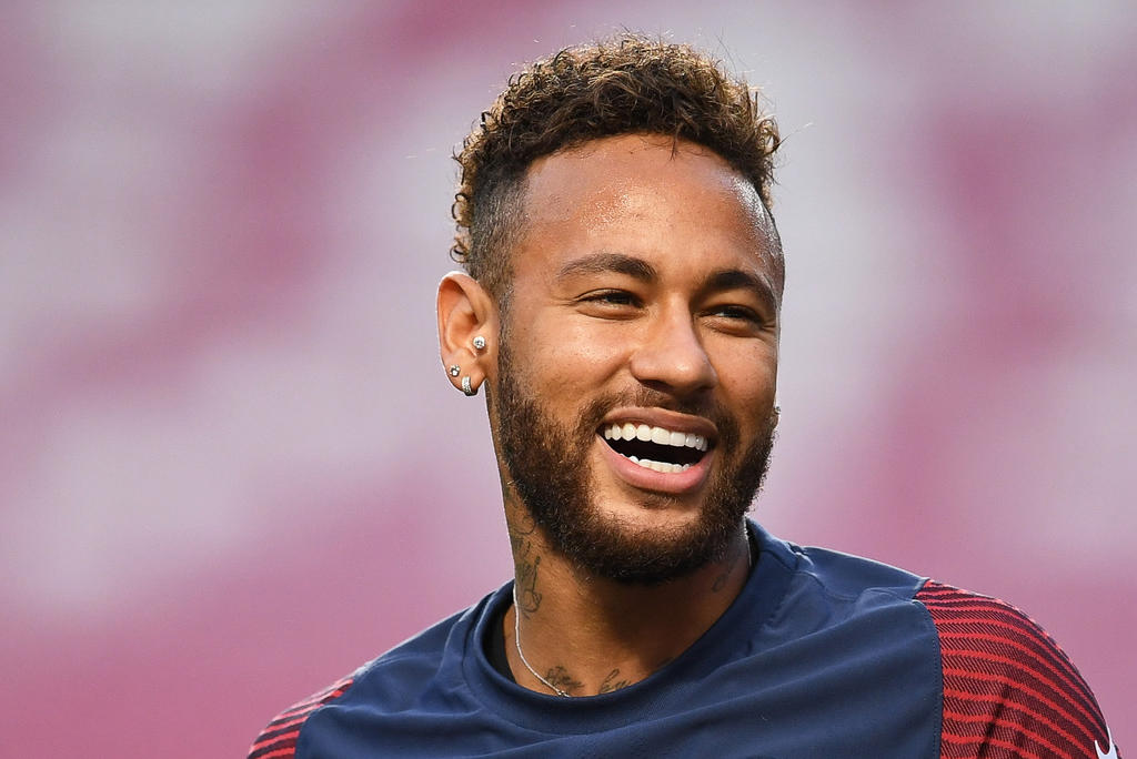 Neymar asegura que seguirá con el PSG la próxima temporada