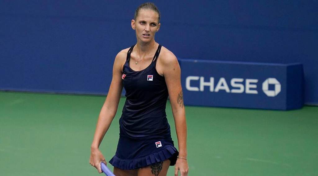 Fuera Karolina Pliskova del US Open; avanza Novak Djokovic
