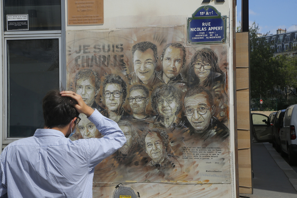 Inicia juicio por el caso Charlie Hebdo en París