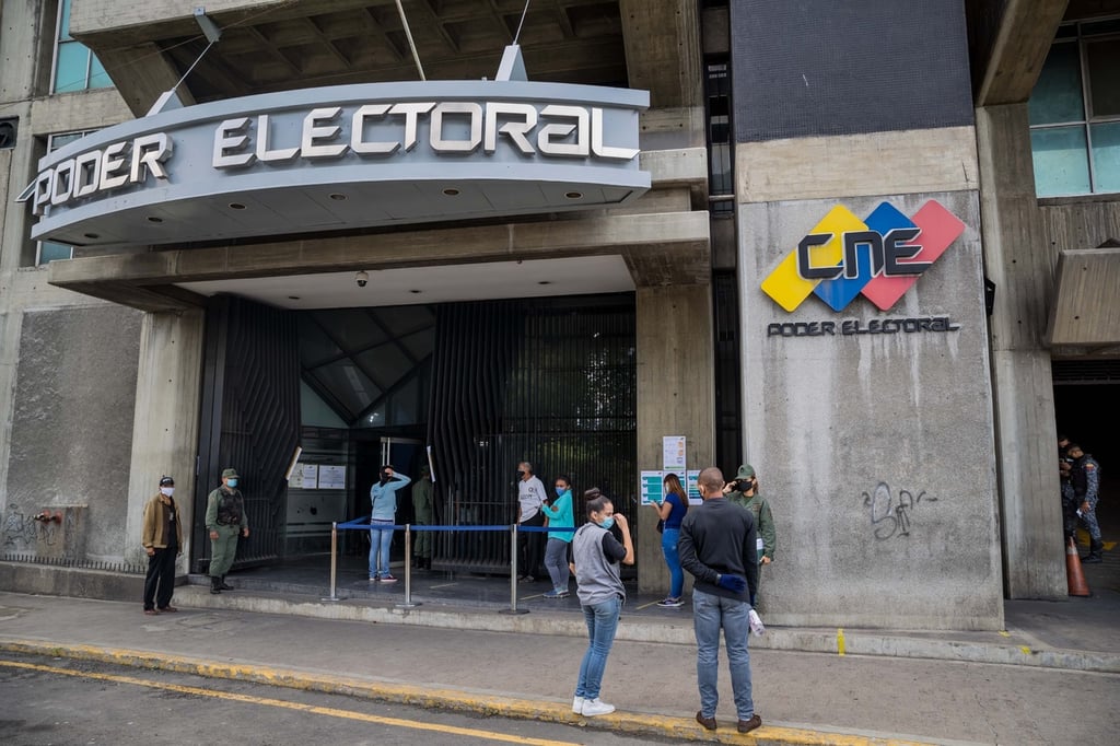 Venezuela dice que EU busca interferir en proceso electoral