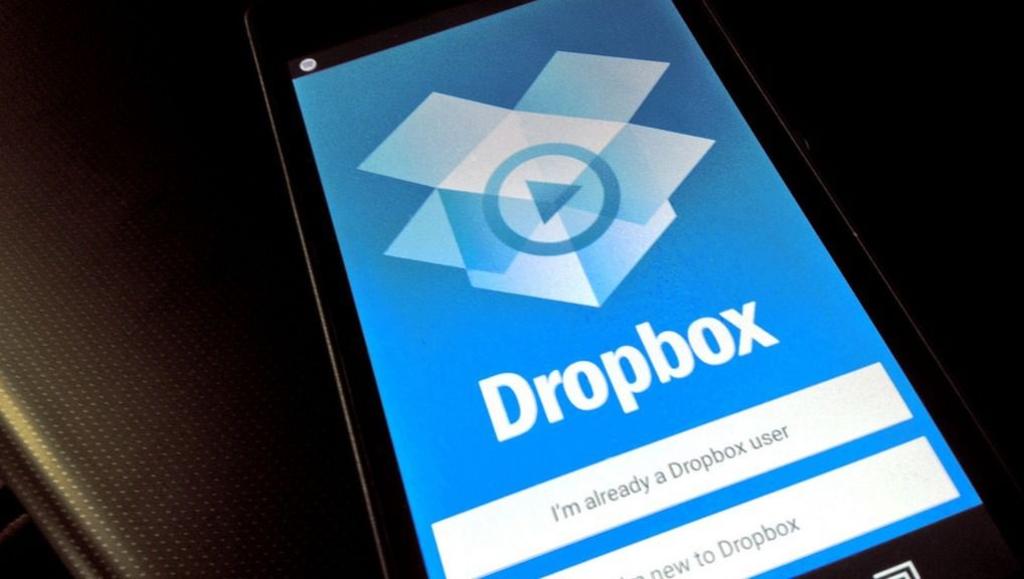 Así puedes transferir tus fotos y videos de Facebook a Dropbox