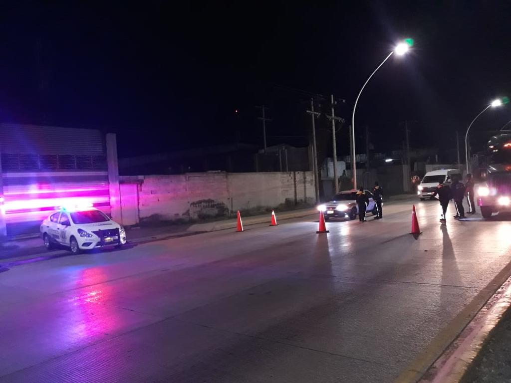Arrebatan aparato de alcoholímetro a oficial durante operativo en Gómez Palacio
