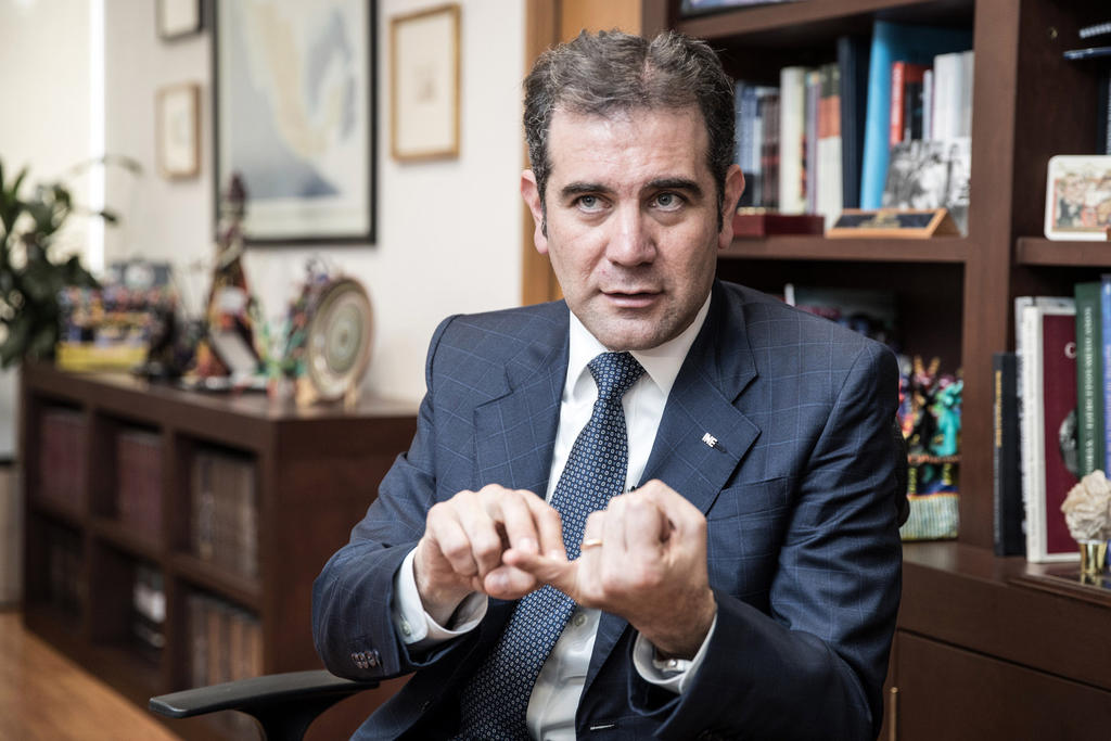 Lorenzo Córdova llama a participar en el proceso electoral 2020-2021