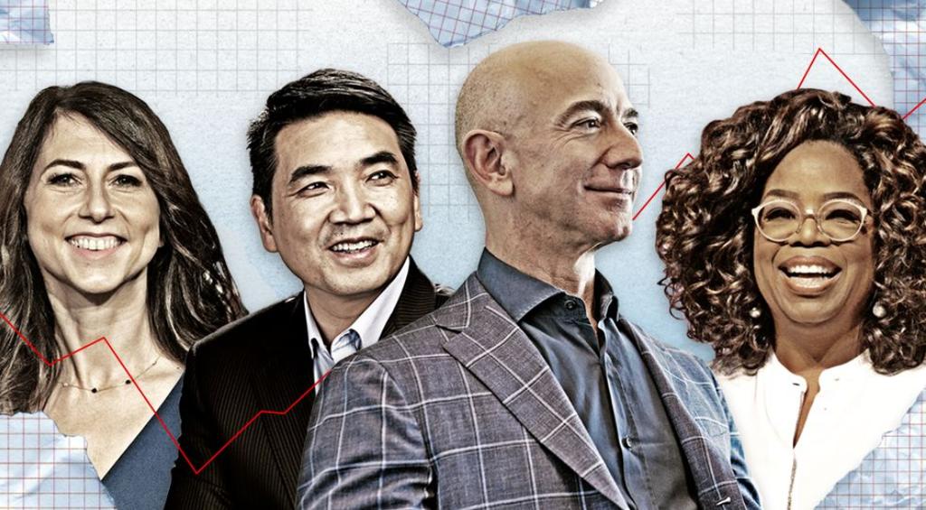 Jeff Bezos es por tercer año seguido el estadounidense más rico, según Forbes