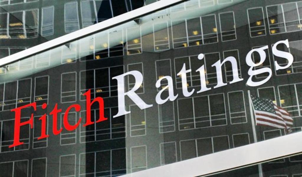 Ajusta Fitch Ratings pronostico de caída de economía mexicana a 10.8%