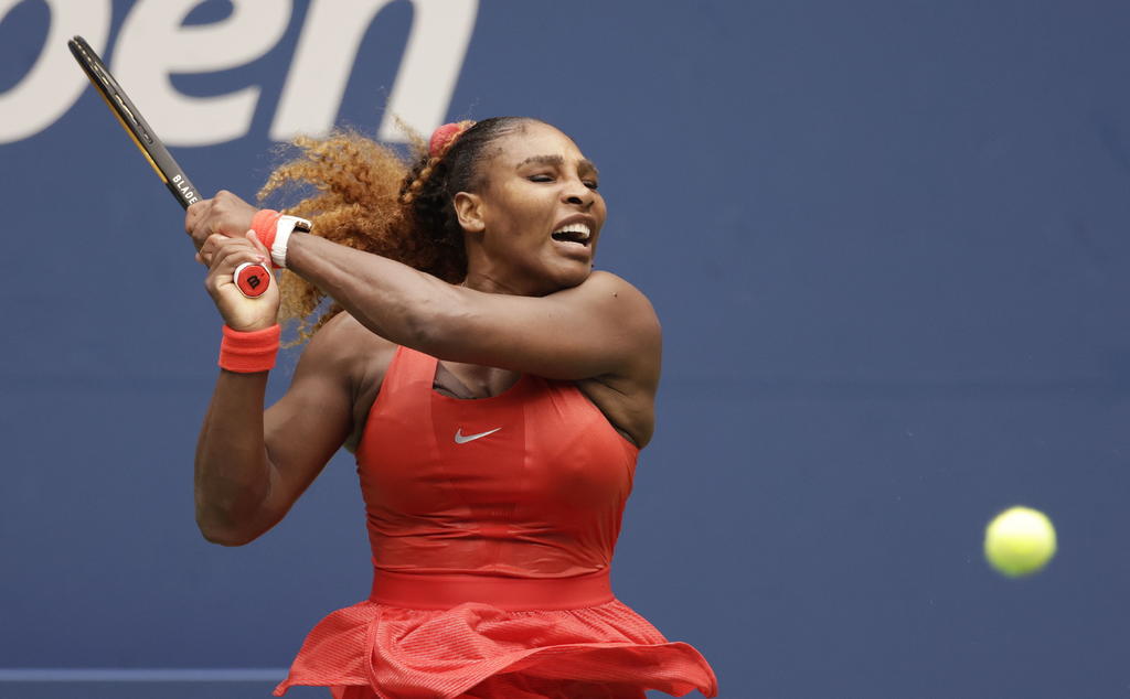 Serena Williams considera mejorar su juego tras pasar a semifinales