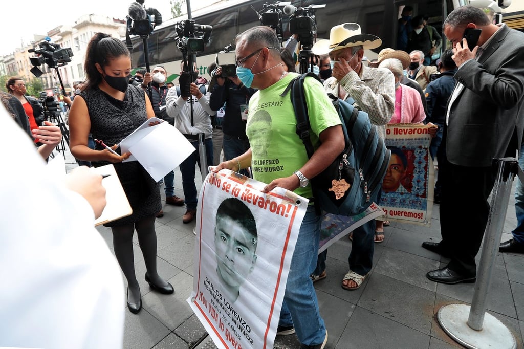 Alista AMLO informe sobre Ayotzinapa