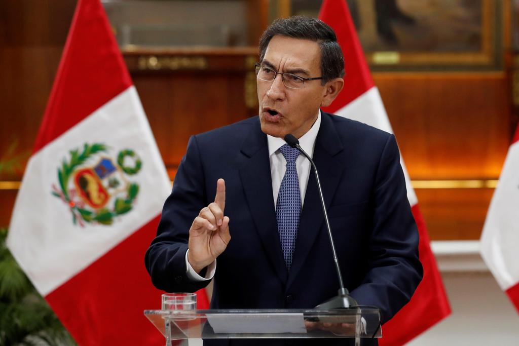 Gobierno peruano pide suspender proceso de destitución de Martín Vizcarra