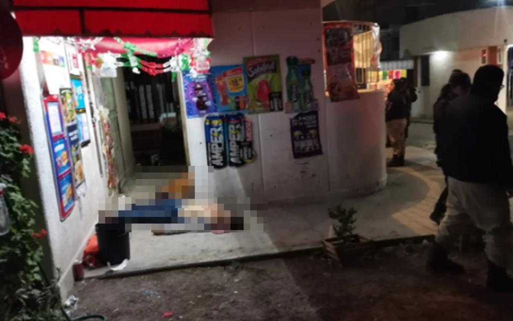 Asesinan a dos jóvenes en tienda de Tultitlán