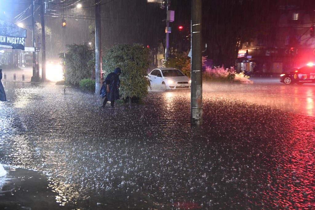 Ciudad de México registra inundaciones tras atípicas lluvias