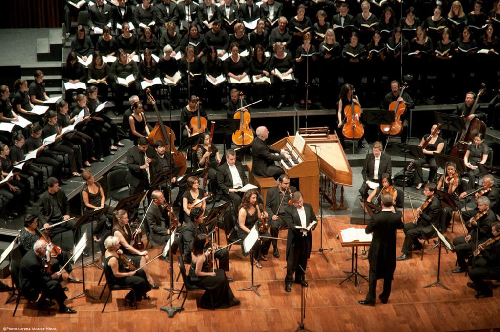 Transmiten orquesta mexicana en Bellas Artes