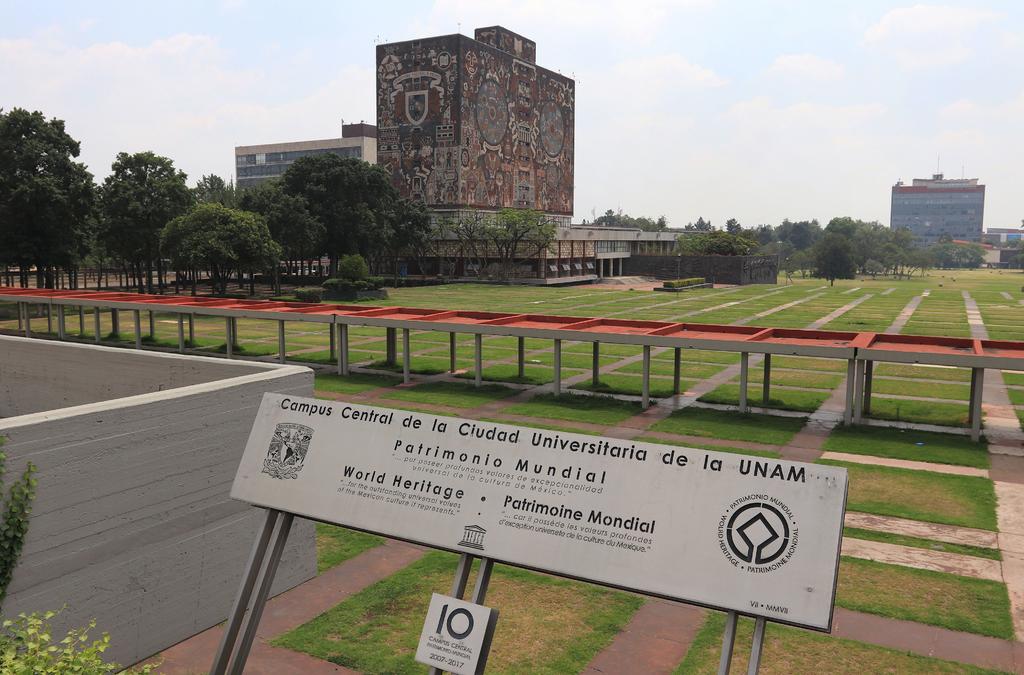 Inician nuevo curso a distancia por pandemia 350 mil alumnos de la UNAM