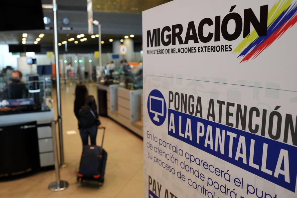 Colombia reanuda vuelos internacionales