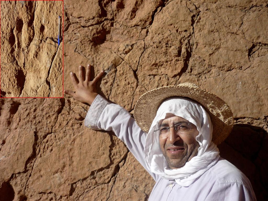 Profesor marroquí impide que sitio de dinosaurios sea convertido en cantera