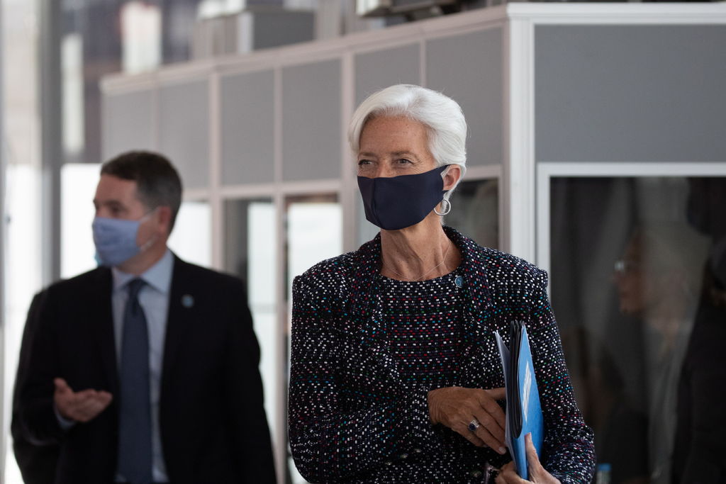 Zona Euro aún necesita apoyos: Christine Lagarde