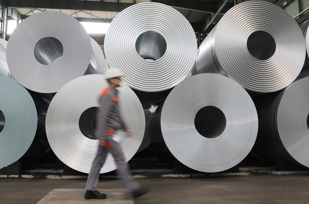 Indaga México antidumping al acero brasileño