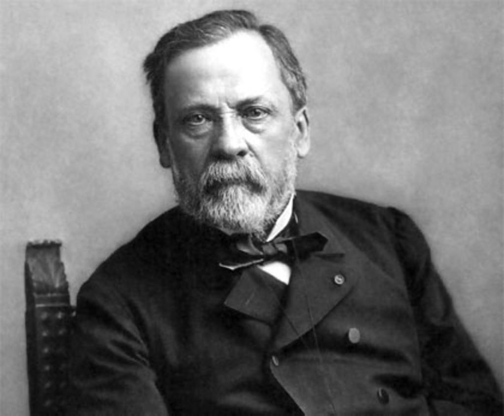 1895: Muere Louis Pasteur, reconocido químico y bacteriólogo francés