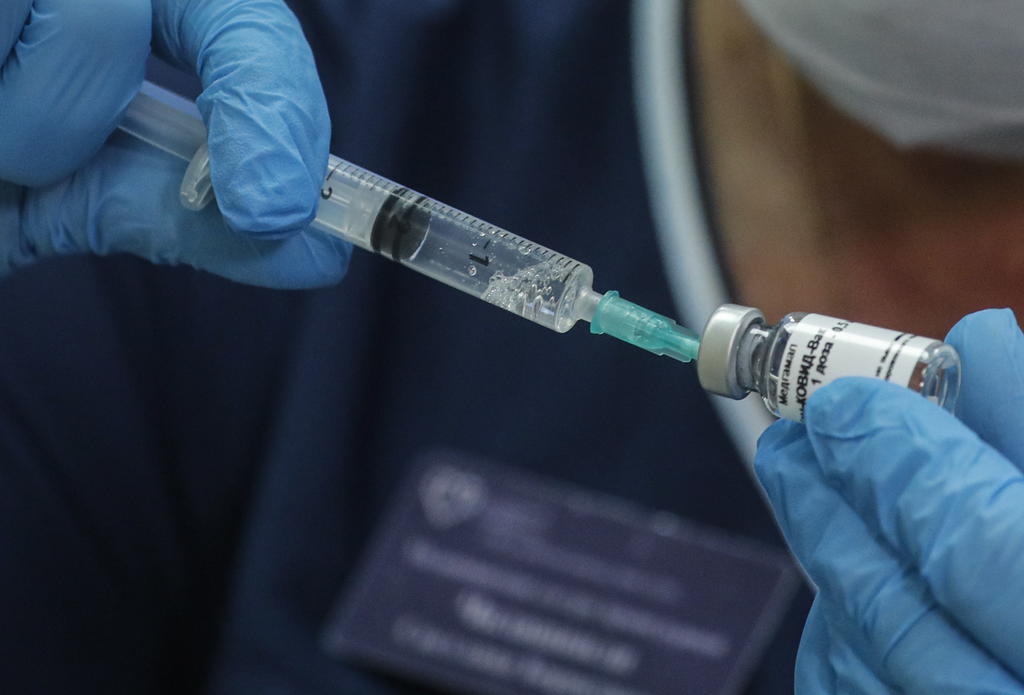 Rusia patenta su segunda vacuna contra COVID-19