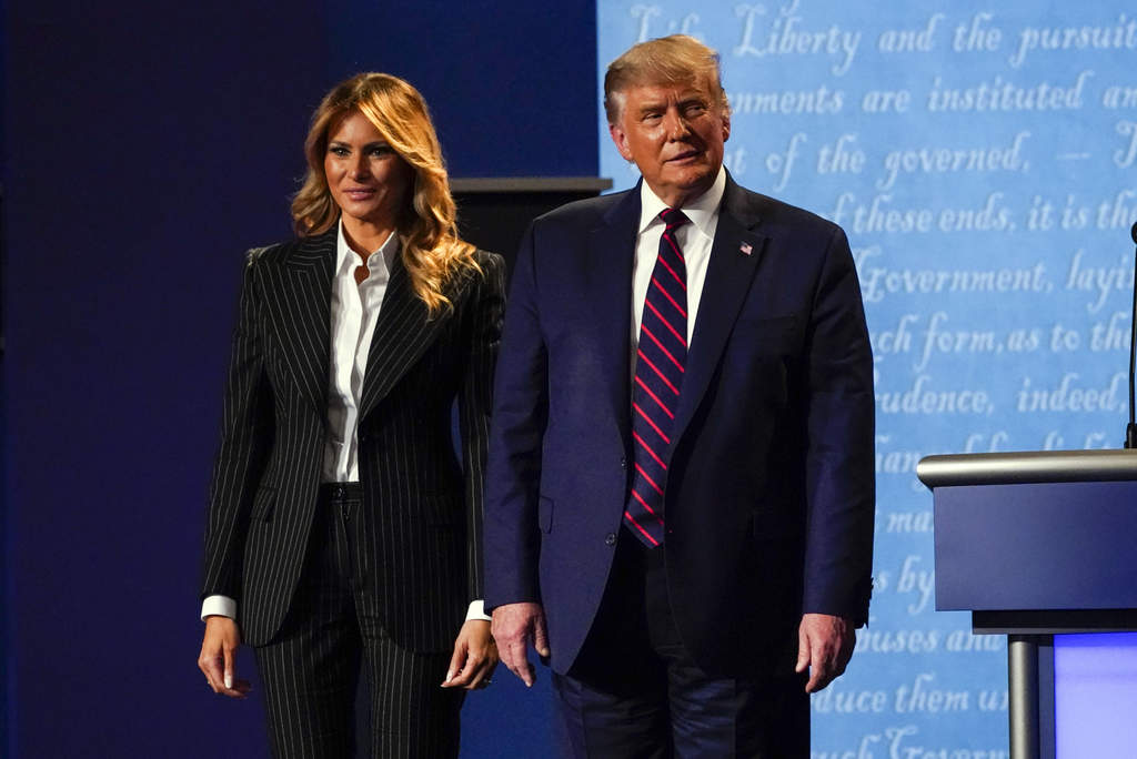 El costoso atuendo que Melania Trump usó en debate presidencial