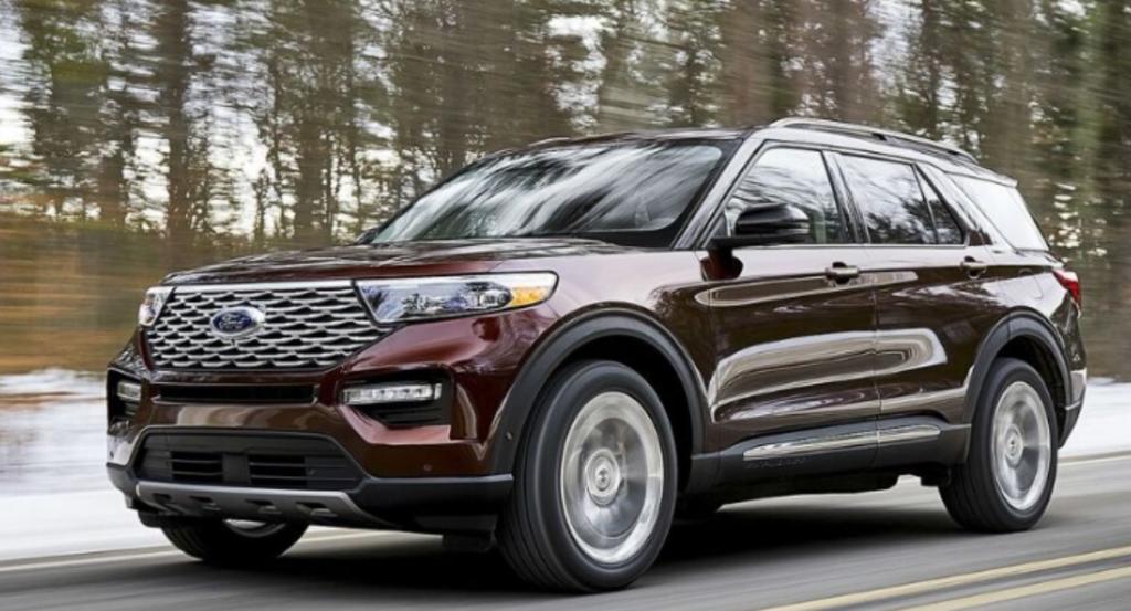 Ford avisa de falla en cámaras en más de 700,000 vehículos