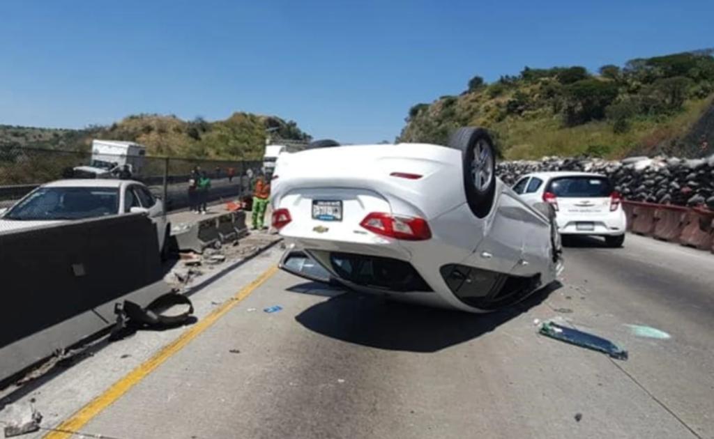'El Mijis' sufre accidente en carretera San Luis-Querétaro