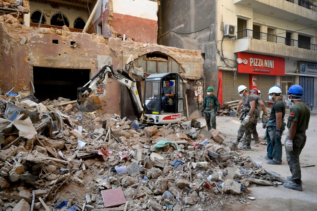 Suman 202 muertos por explosión en Beirut