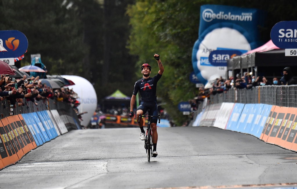 Filippo Ganna se impone en quinta etapa del Giro de Italia