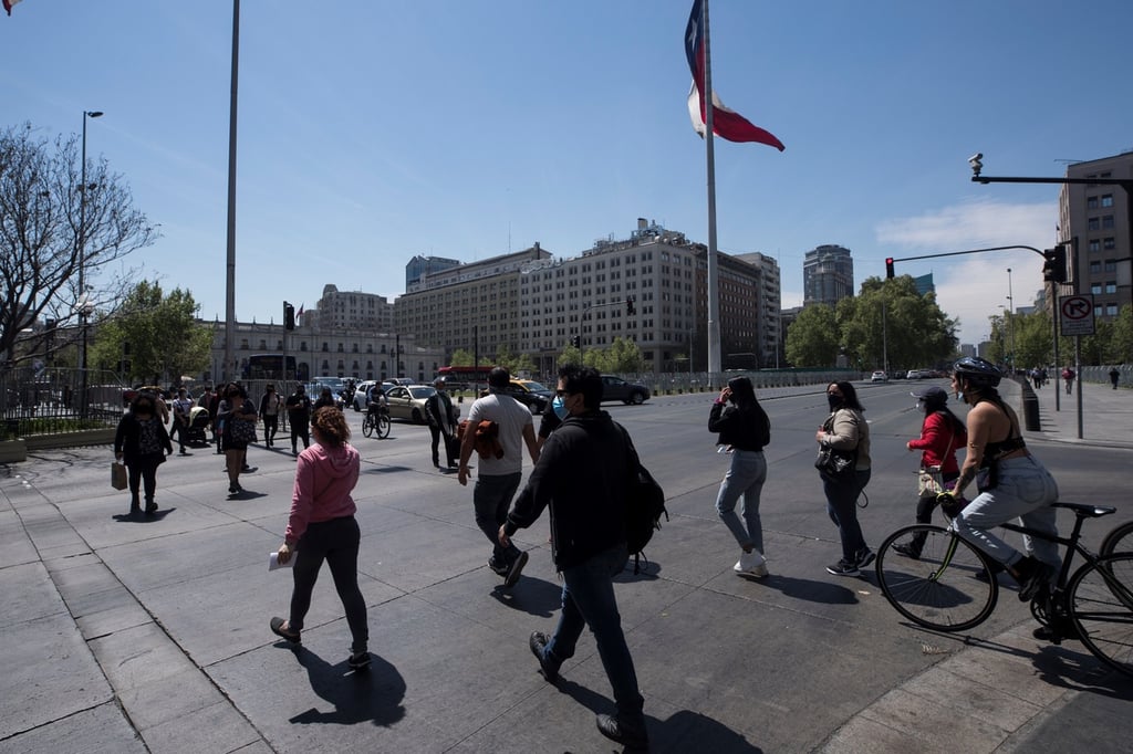 Presidente de Chile insta a votar en el plebiscito
