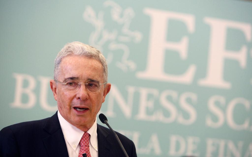 Pide fiscal libertad de Álvaro Uribe en Colombia