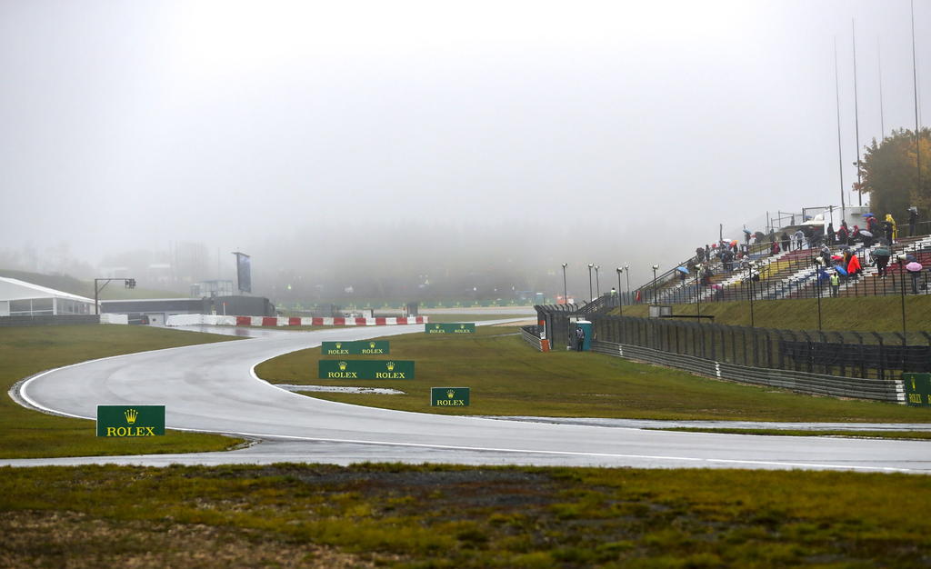 Suspenden entrenamientos en GP de Eifel ante lluvia y la escasa visibilidad