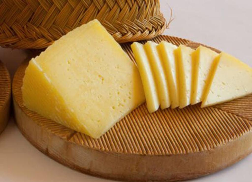 Suspender venta de quesos, 'decisión histórica', señala Profeco