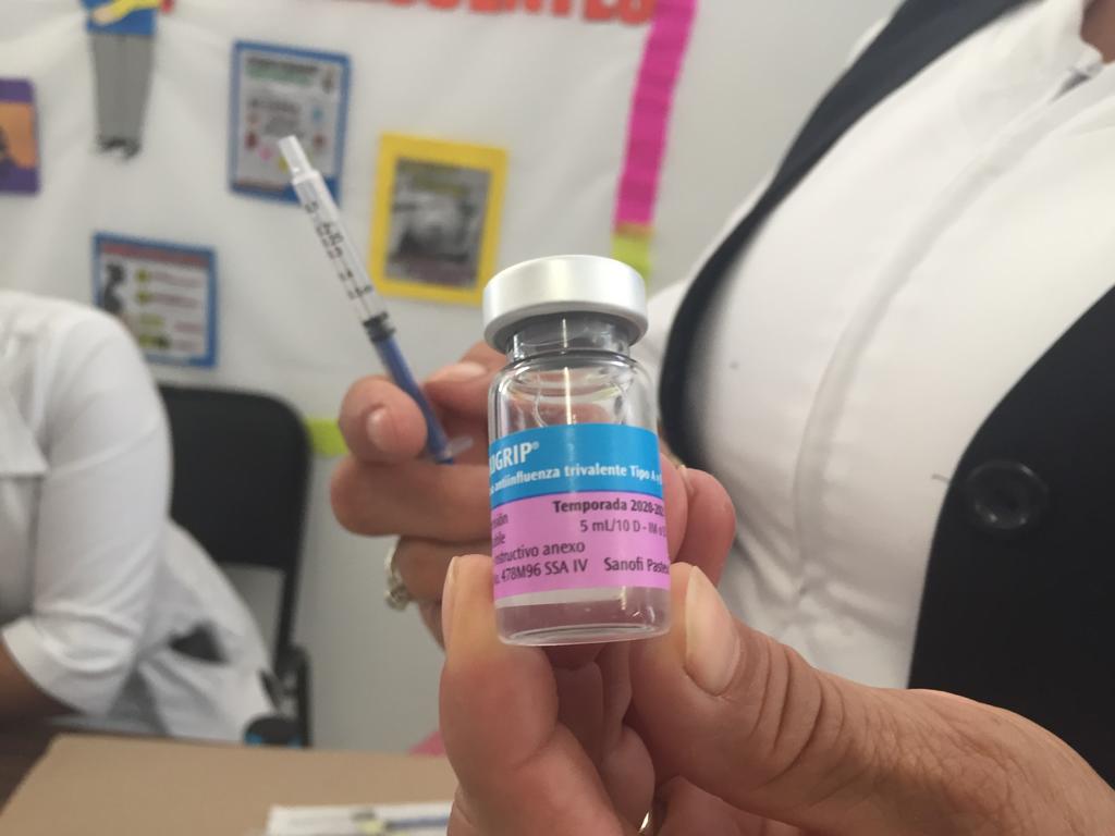 Niegan desabasto de vacunas contra influenza en Sinaloa