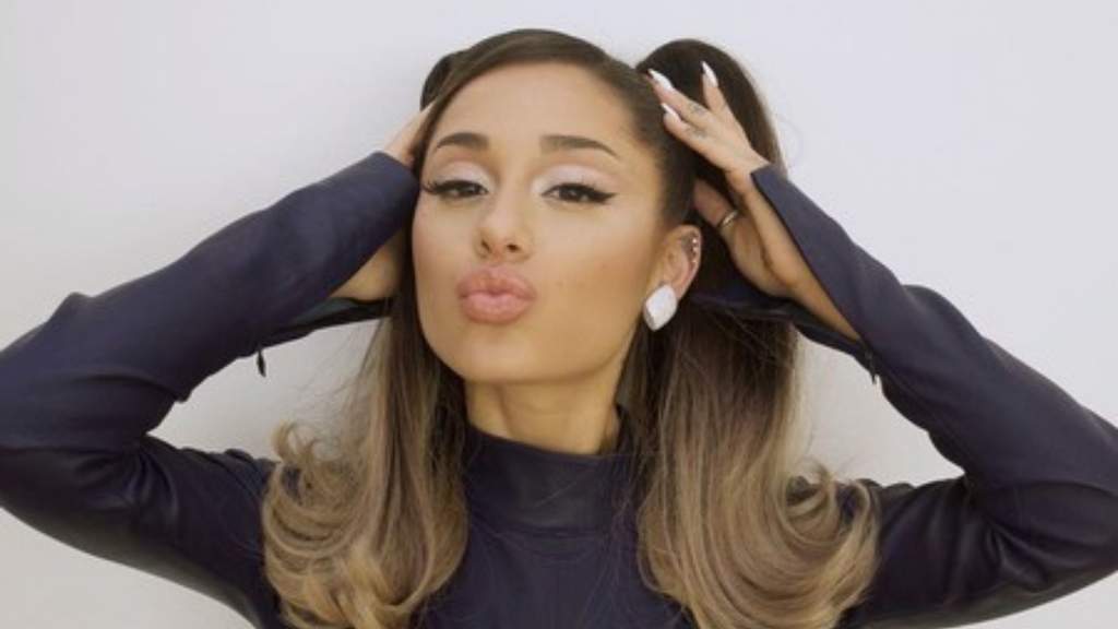 Ariana Grande revela cuándo lanzará su nuevo álbum