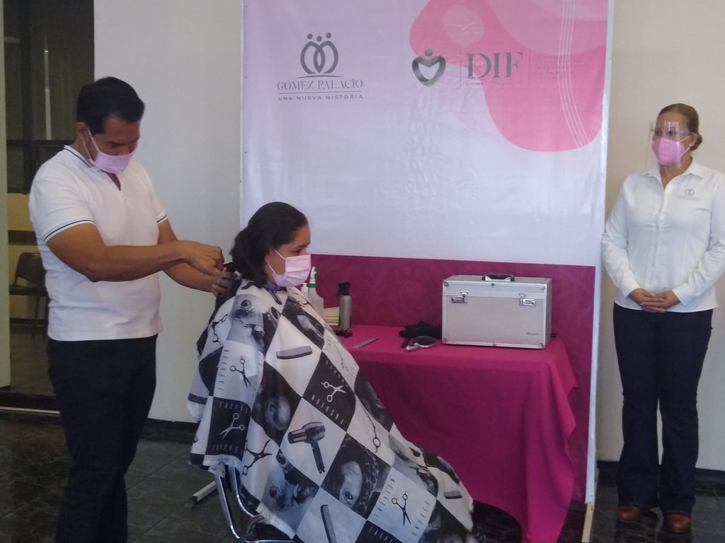 Firman convenio para que mujeres donen cabello