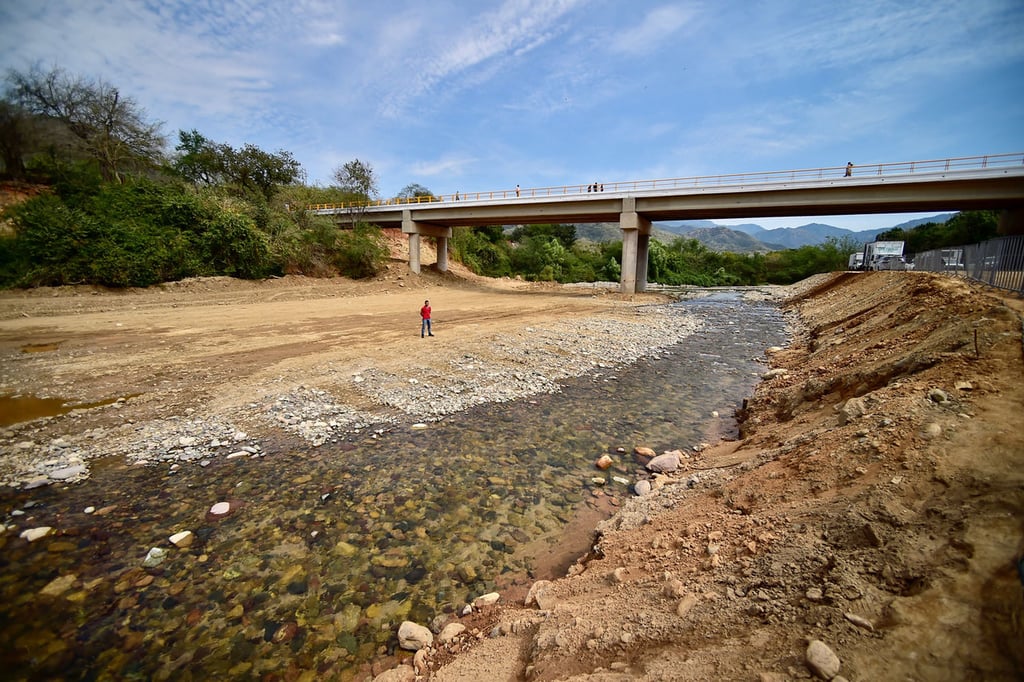 Intransitable, puente Naranjos en Tamazula