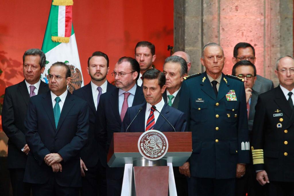 Gabinete de Peña Nieto, bajo asedio