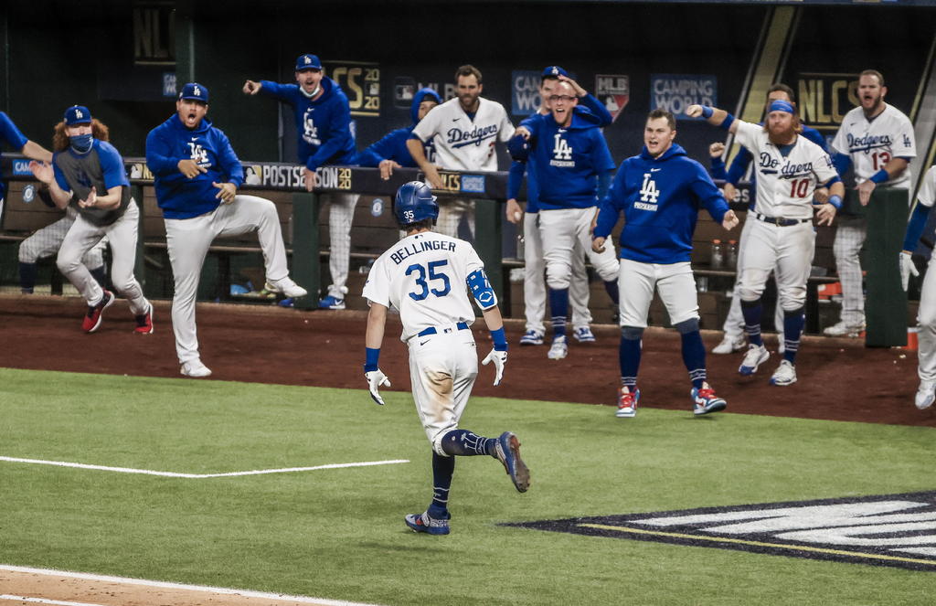 Dodgers de Los Ángeles regresan a la Serie Mundial