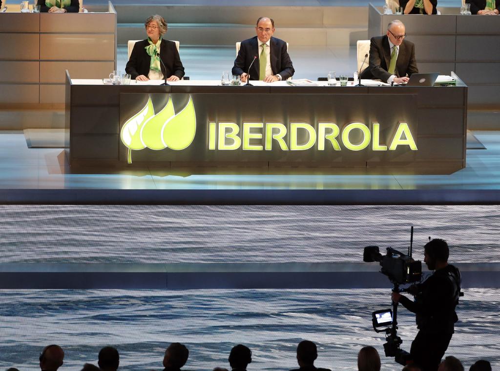 Asegura Iberdrola que dejará de invertir en México hasta que se aclaren políticas