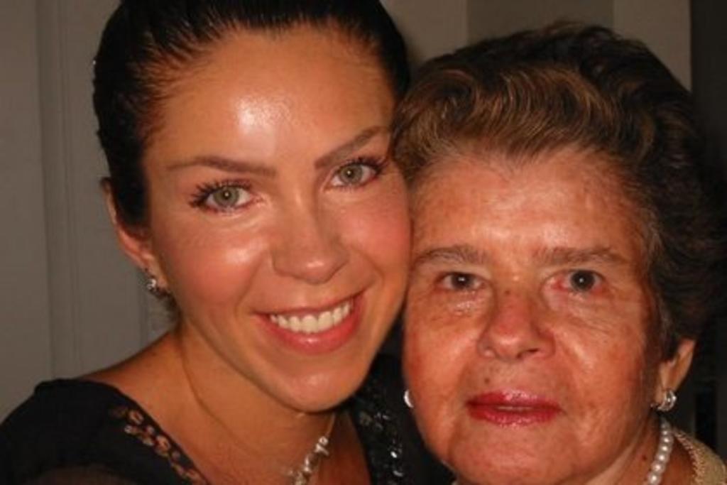 Fallece mamá de Rocío Sánchez Azuara