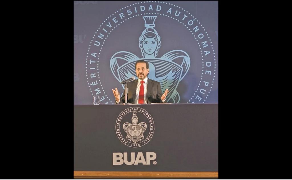 Denuncian Auditoría Superior de Puebla a rector de BUAP