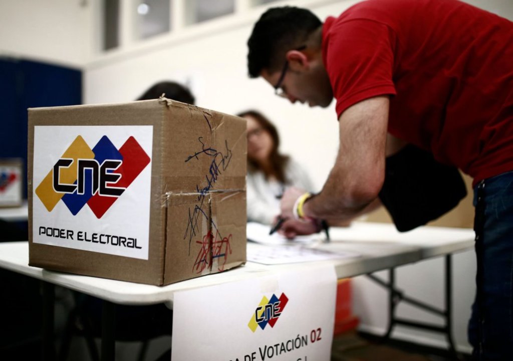 Venezuela extiende la campaña para las elecciones legislativas