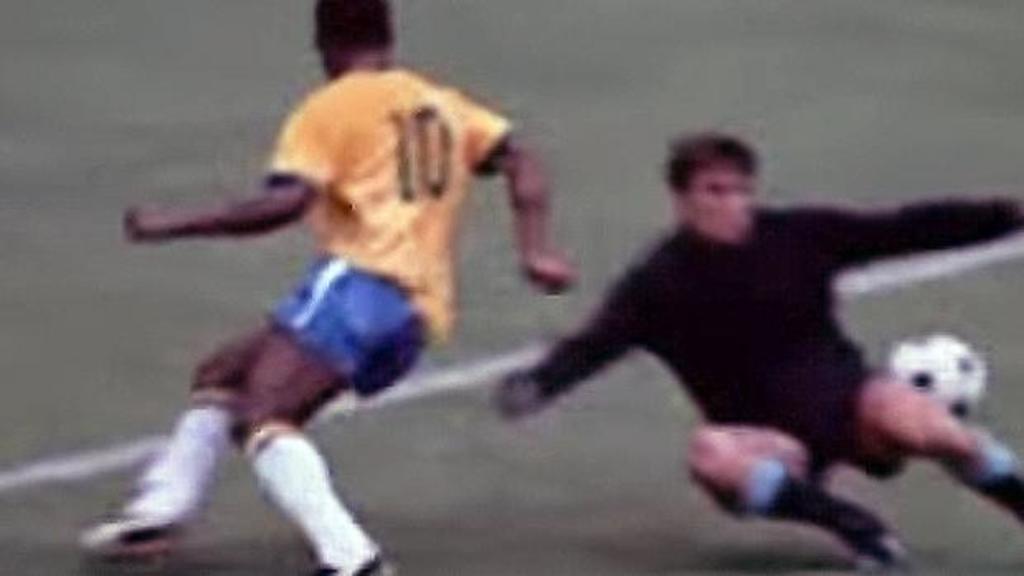El mejor ‘no gol’ en la historia del futbol realizado por Pelé