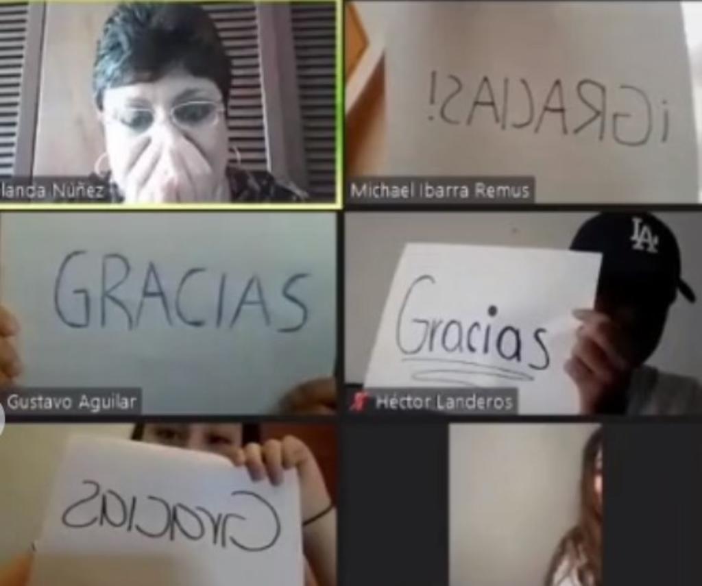 Alumnos de Tecmilenio emocionan a docente con agradecimiento virtual