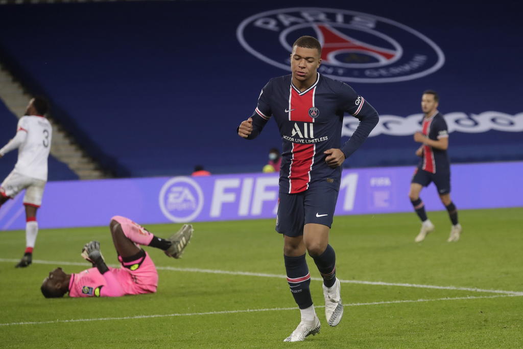 Con doblete de Mbappé y Kean PSG derrota al Dijon en Francia