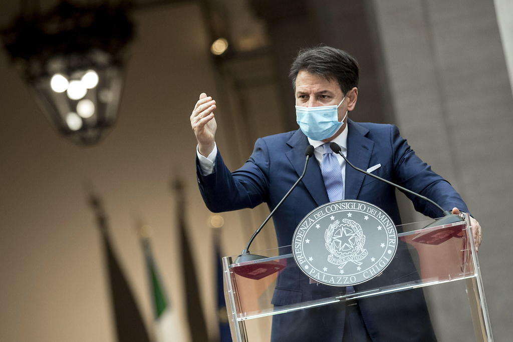 Italia impone nuevas restricciones contra COVID-19