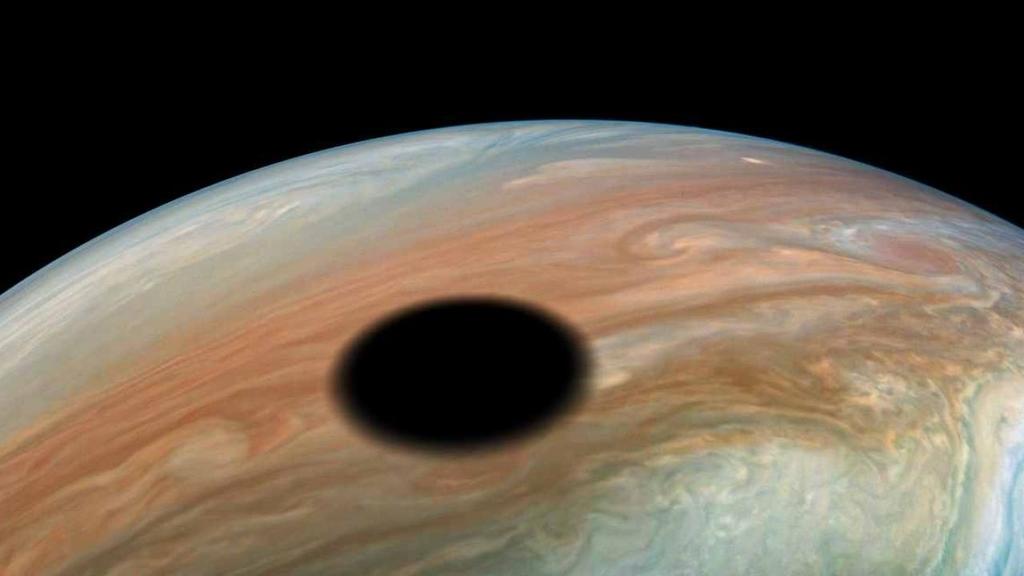 La NASA detecta 'duendes' y 'elfos' en atmósfera de Júpiter