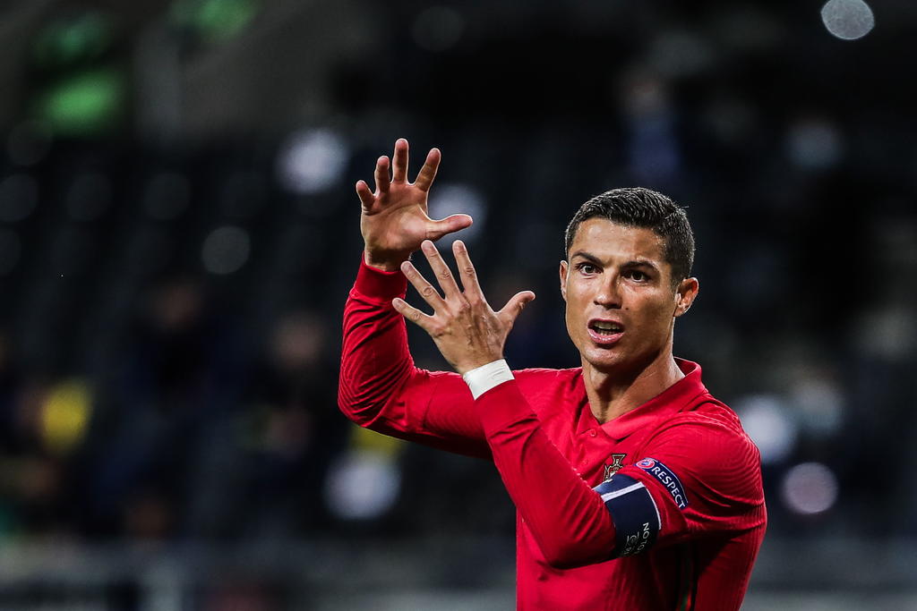 Cristiano Ronaldo da positivo a COVID-19 por tercera ocasión