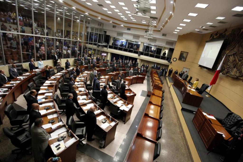 Parlamento de Panamá aprueba presupuesto para el 2021