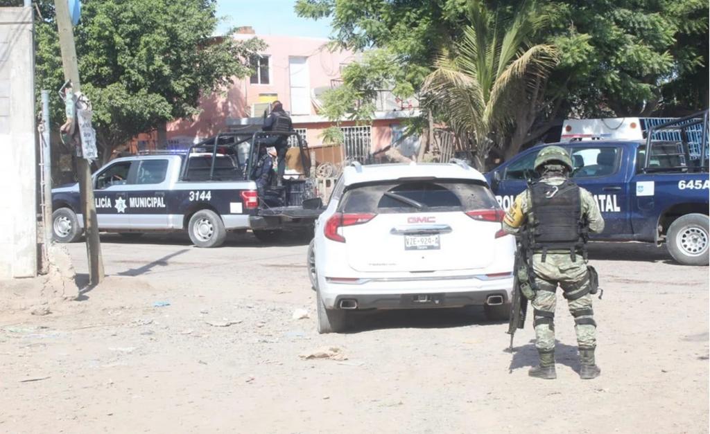 Grupo armado ataca a estatales en Sinaloa; detienen a cuatro